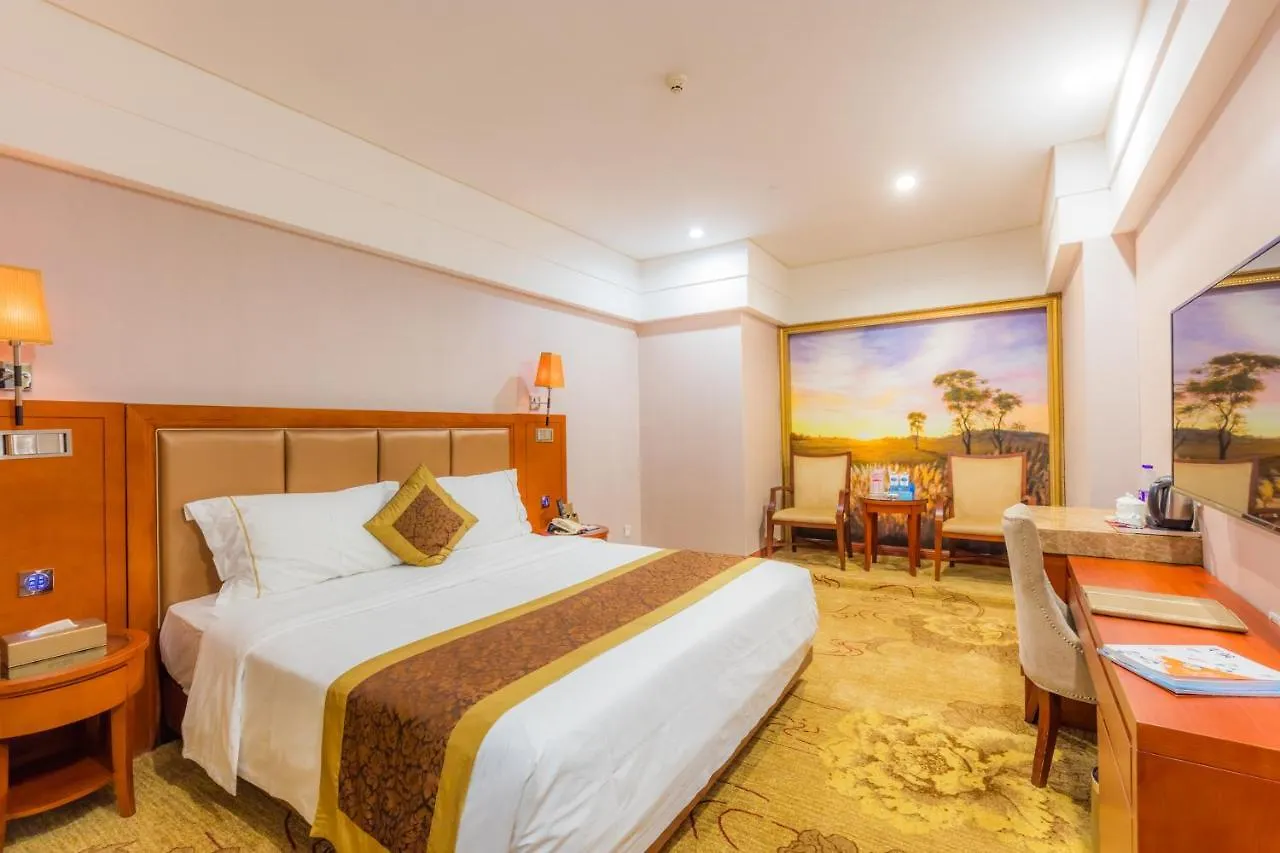 Zhuhai Guotai Hotel 4*,  China
