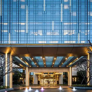 5* Hotel Pullman
